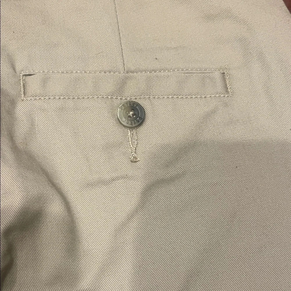 NWT-Classic Parker Brand Tan Flat Front Men's Shorts